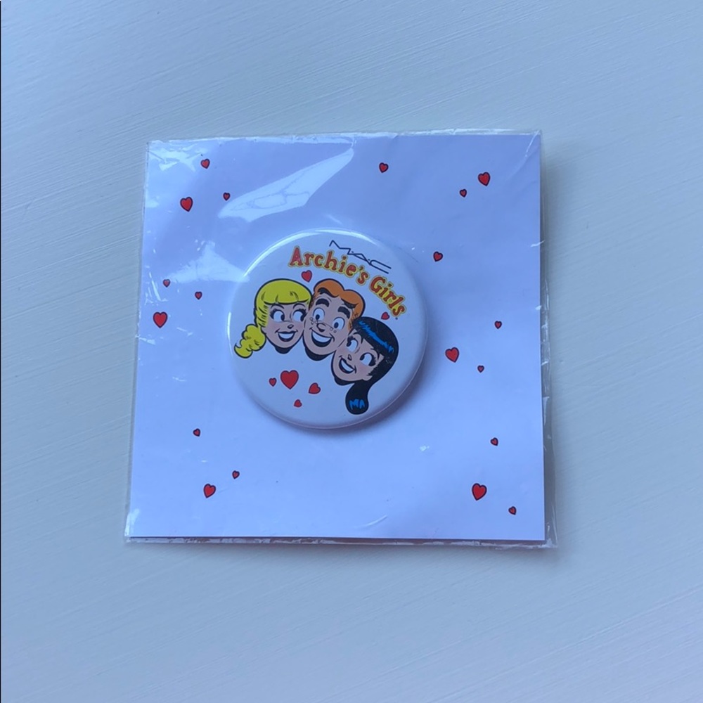 MAC | MAC X Archie’s Girls Collector Pin Brooch